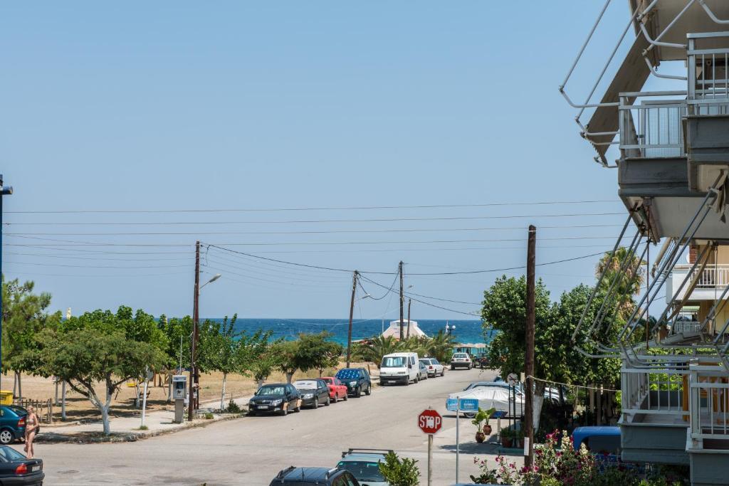 Hotel Alexandros Neoi Poroi Quarto foto